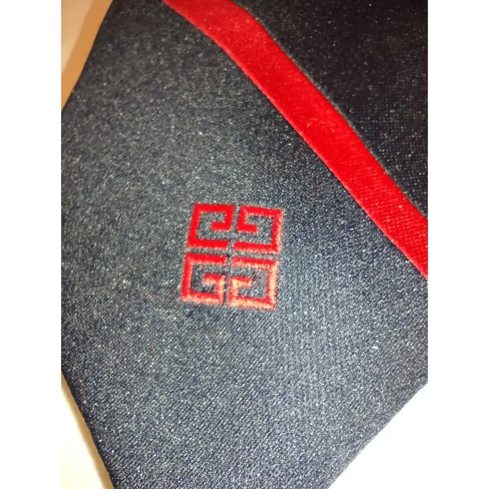Vintage Givenchy Gentleman Paris Navy Black Red Striped Necktie 100% Polyester